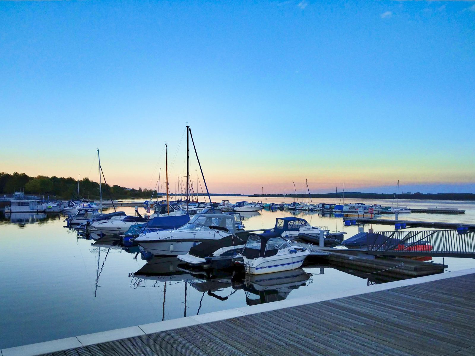 Der Hafen am Abend
